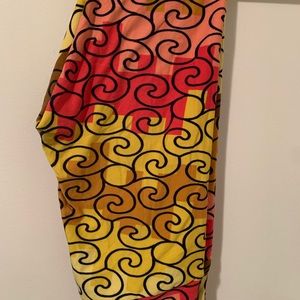 OS Lularoe leggings